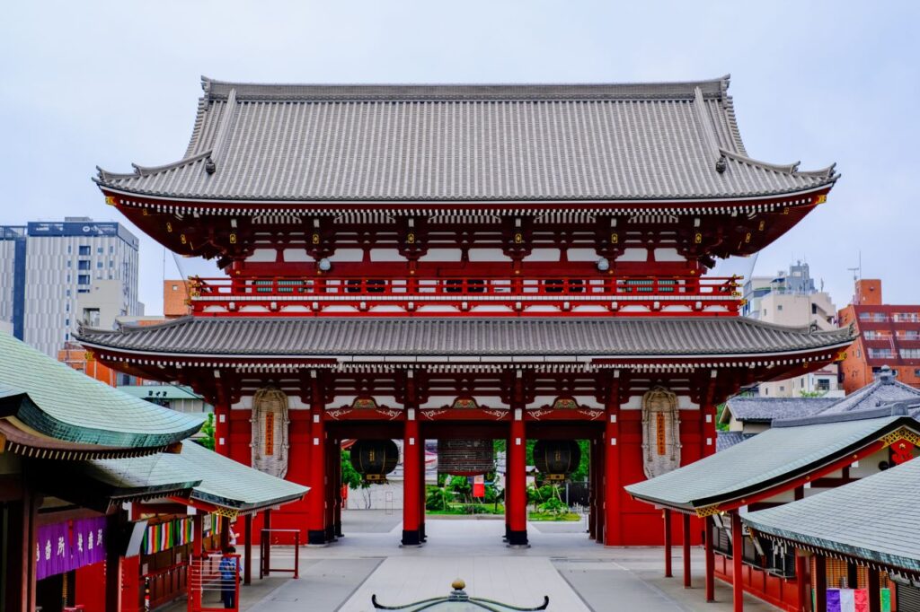 Trip Search Result Explore the historic main gate of Senso-ji Temple in Tokyo, Japan, featuring traditional architecture.